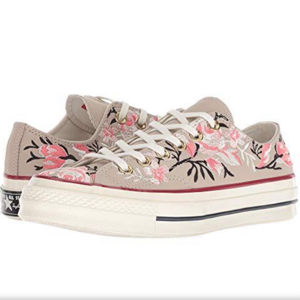 Converse All Star Chucks Parkway Floral Low Tops